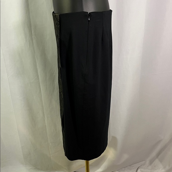 NWT Lane Bryant Black & Metallic Gold Jacquard Floral Ponte Knit Faux Wrap Skirt - Picture 2 of 14